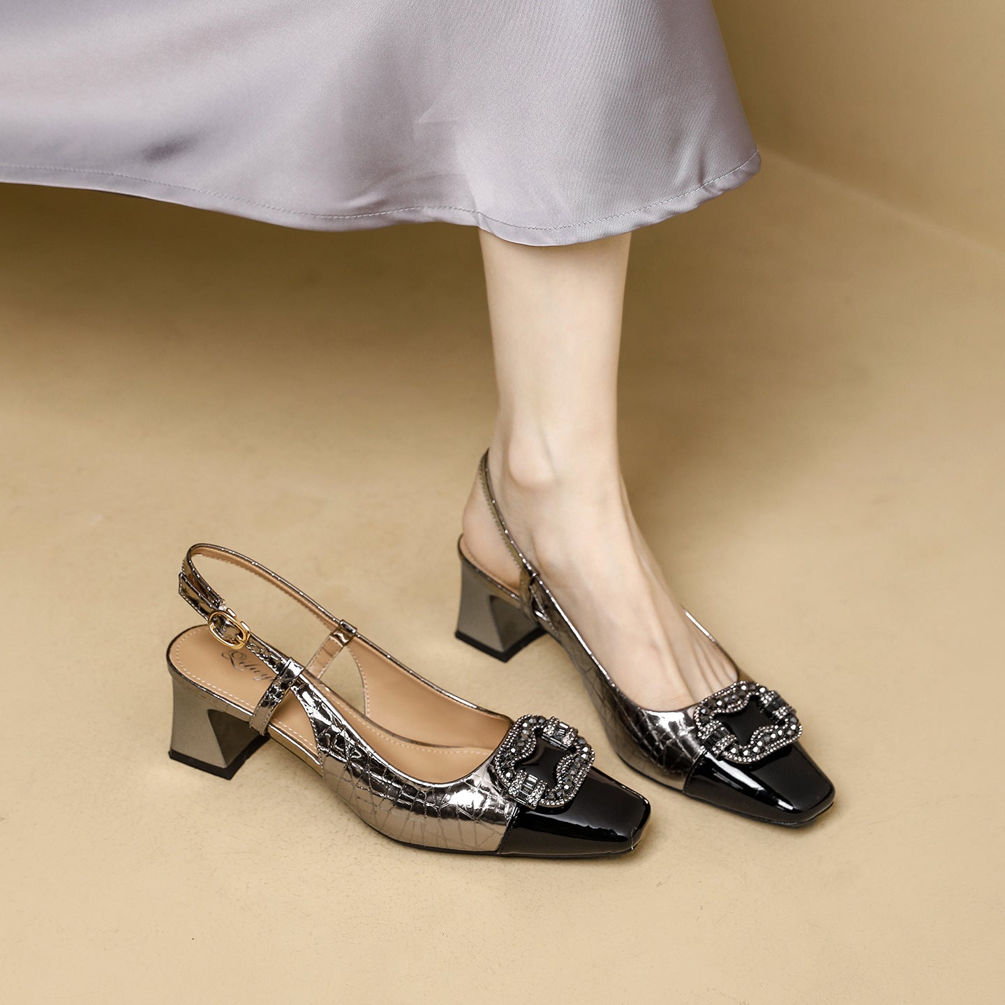 Women's Square Toe Light Luxury Mid Heel Closed Toe Sandals